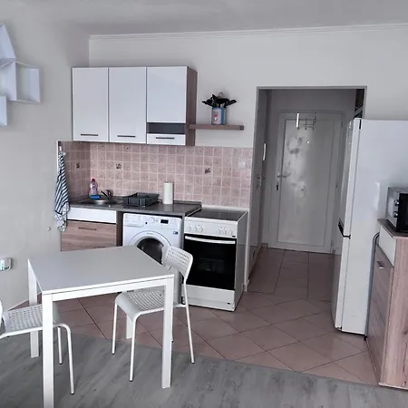 Rellapartman Apartment *